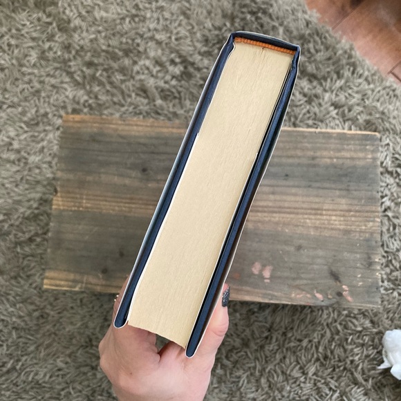 First Edition - So Much for That: A Novel by Lionel Shriver. Hardcover - 2010 - Picture 6 of 7